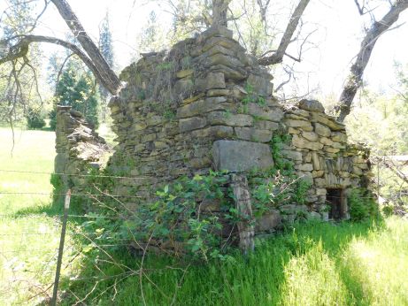 [Picture of Old Ruins 4]